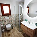 Alfredo - Charming With Private Pool In Villa *